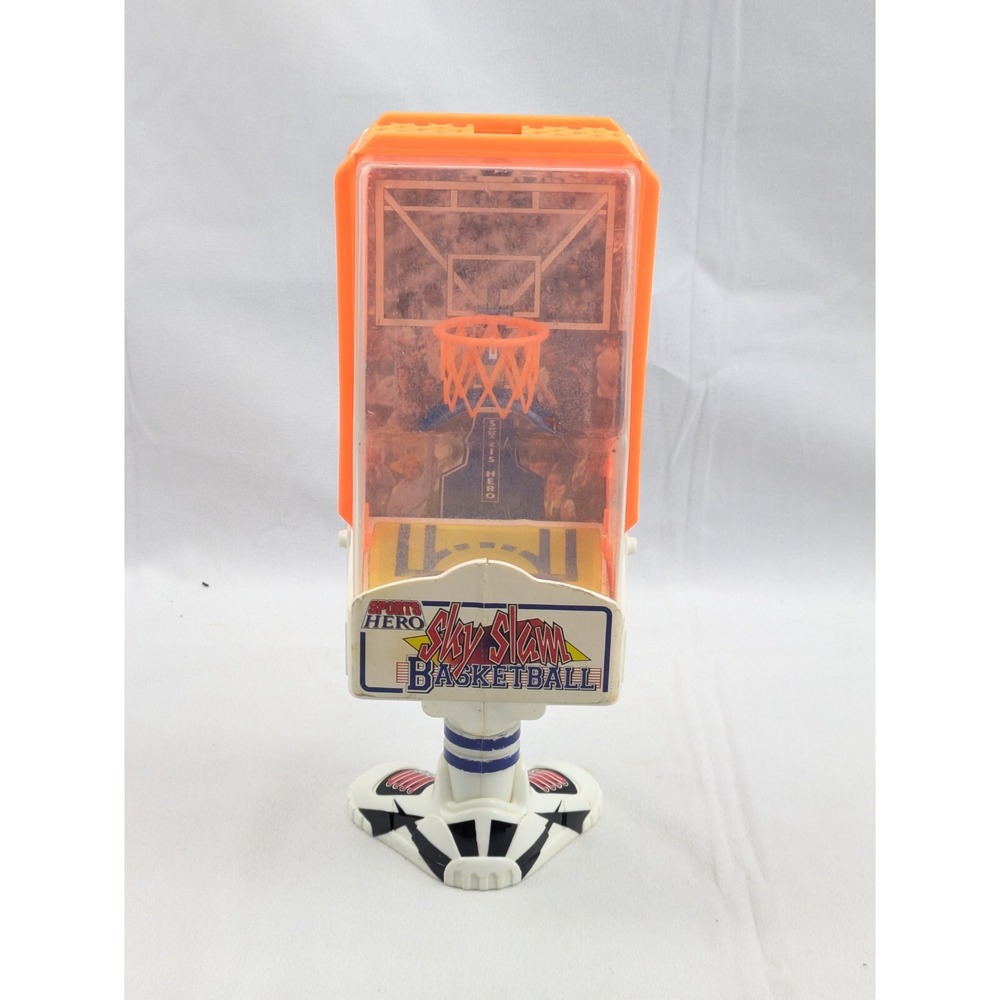 1995 Sports Hero Basketball Tabletop Wind-Up Game Inolanda Toy Works